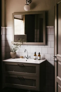 Alley 1 IP44 Wandleuchte IP44