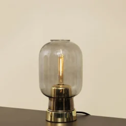 Amp Tischlampa