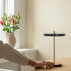 Asteria Move Tischleuchte