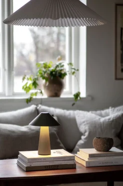 Cannes portable Tischleuchte