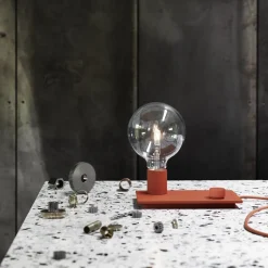 Control Tischleuchte