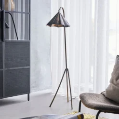 Flola Stehleuchte 130 cm