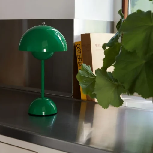 Flowerpot portable Tischleuchte VP9