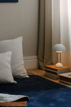 Flowerpot portable Tischleuchte VP9