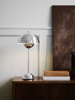 FlowerPot VP3 Tischleuchte