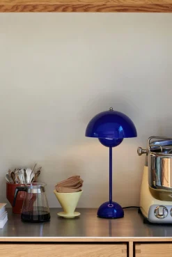 FlowerPot VP3 Tischleuchte