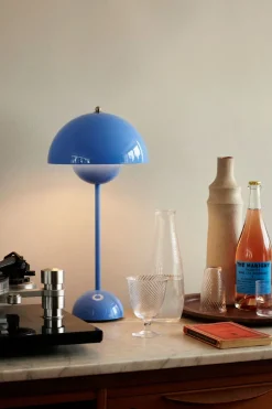 FlowerPot VP3 Tischleuchte