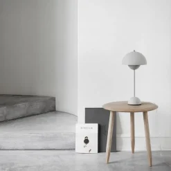 FlowerPot VP3 Tischleuchte