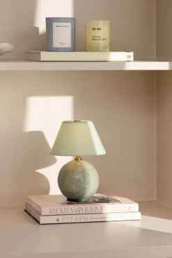 Iris 16 tragbare Tischlampe