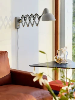 Kaiser Idell 6718-W Wandleuchte