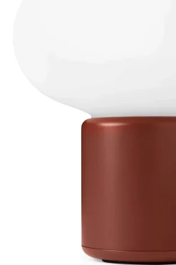 Karl-Johan Tischleuchte tragbar