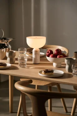 Kizu portable Tischleuchte