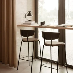 Meridian Tischleuchte