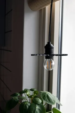 Omega Pendelleuchte Ø15cm