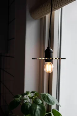 Omega Pendelleuchte Ø15cm