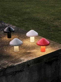 Pao Portable Tischleuchte