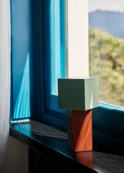 Pivot ATD7 tragbare Leuchte