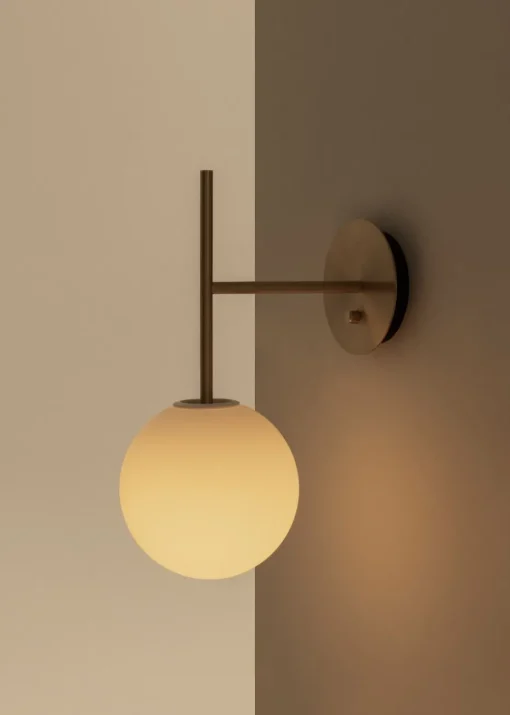 TR Bulb Suspended Wandleuchte