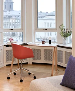 Turn On Tischleuchte